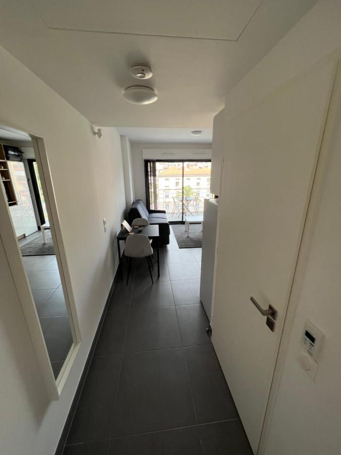 Appartement Tout Equipe Centre Ville 멍똥 외부 사진